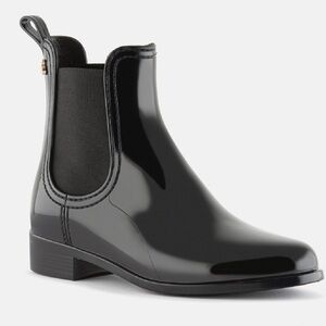 Catherine Malandrino Vibrant Black Rainboots Shoe Box 7